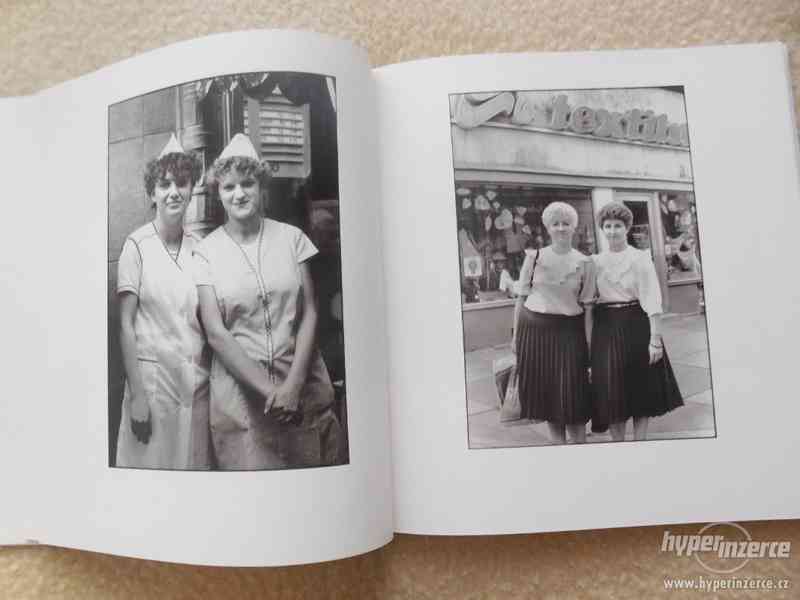Kniha s fotografiemi  - Diva in Grau in Halle - foto 3