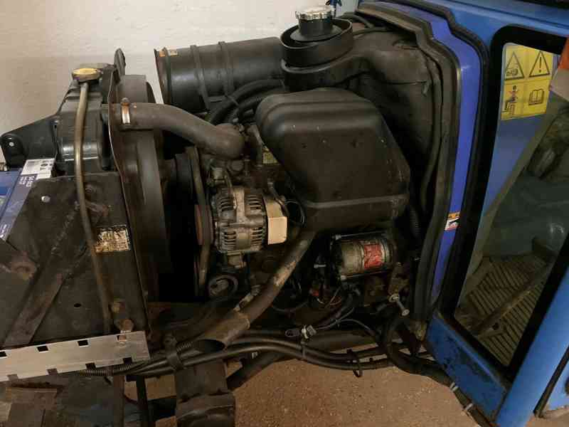 Traktor  Iseki 3135 - foto 7