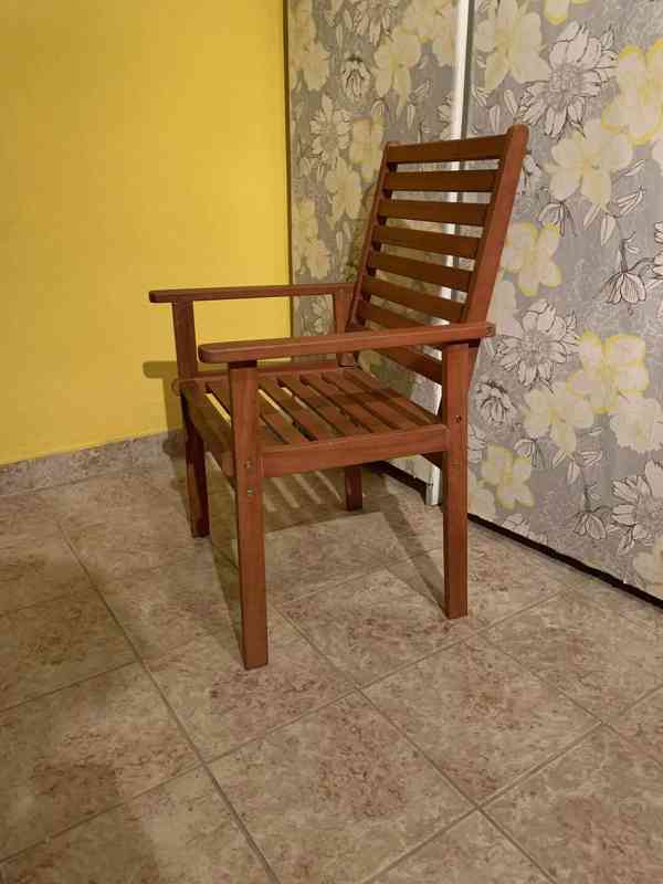 Dřevěné zahradní židle s područkami – až 3 ks, Olomouc - foto 2