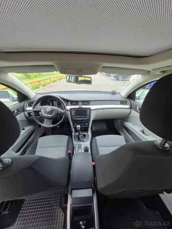 Škoda Superb 2,0   TDI 125 kW – PANORAMA, TAŽNÉ - foto 5