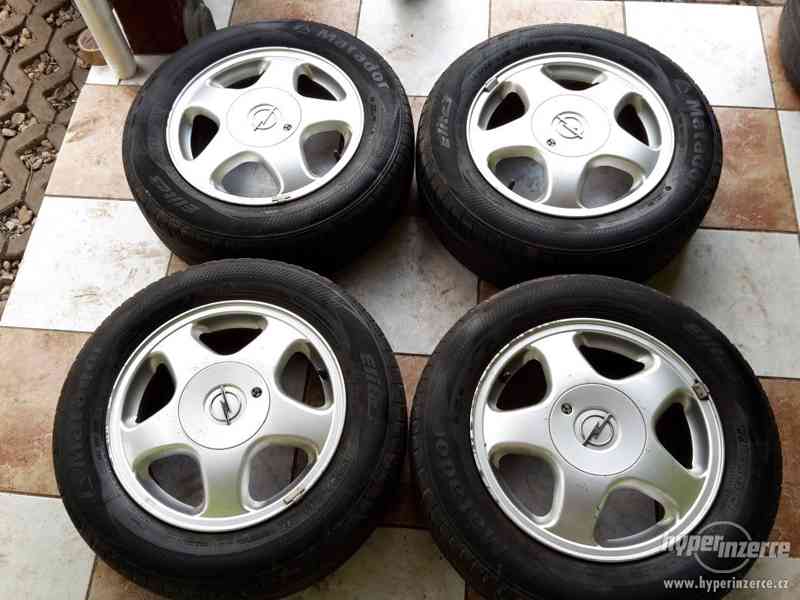 Alu 4x100 R15 s pneu,Opel,Fiat,Honda,Hyundai, Mazda - foto 1