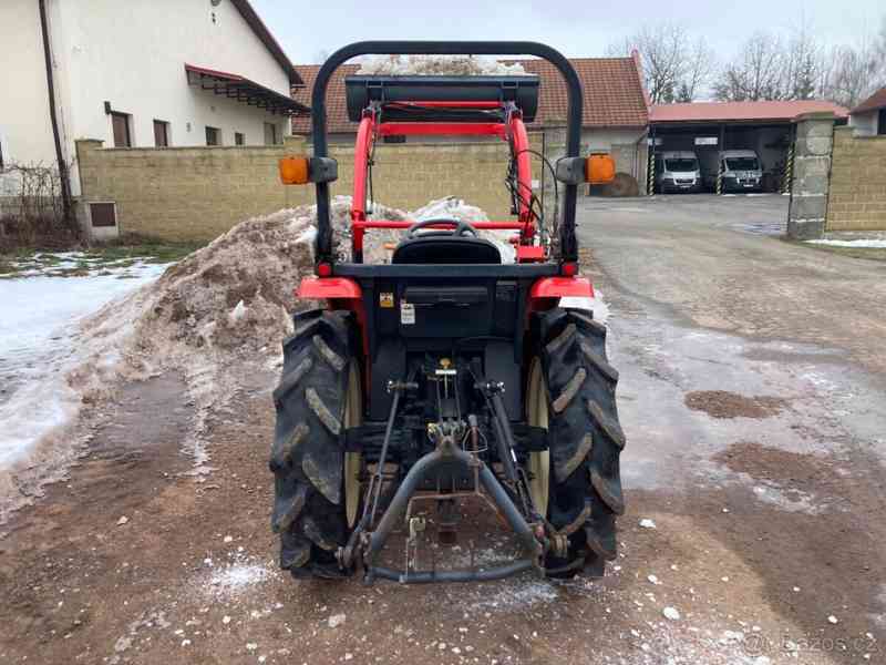 Yanmar EG 224 s čelním nakladačem - foto 4