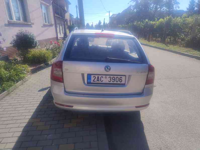 Škoda Octavia kombi 1,6 TDi 2011 - foto 2