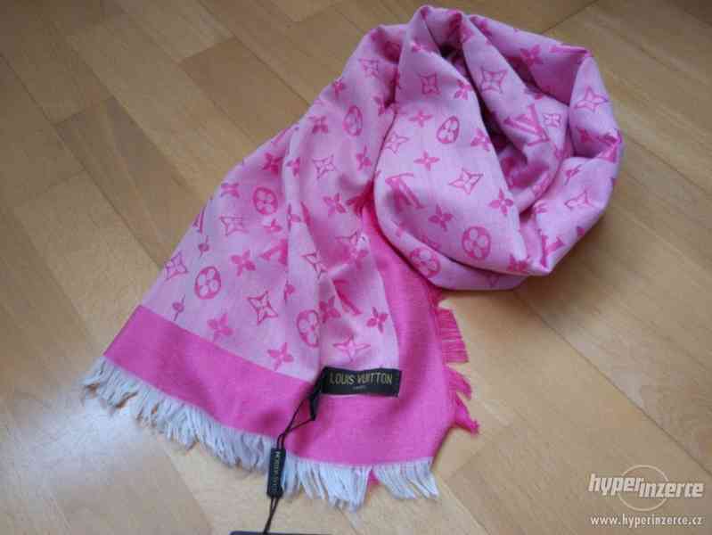 Šátek / pléd (LV) Louis Vuitton růžový - foto 1