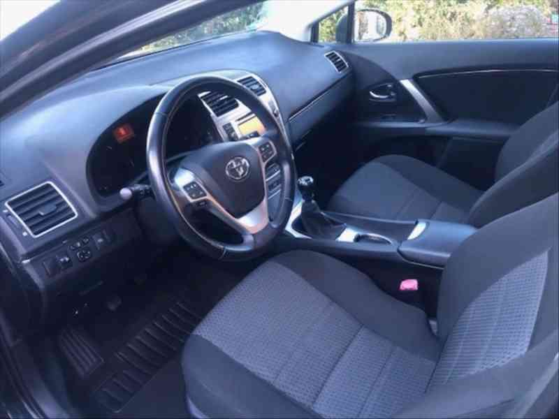 Toyota Avensis 1,8   _RV 2012_108 kW - foto 12