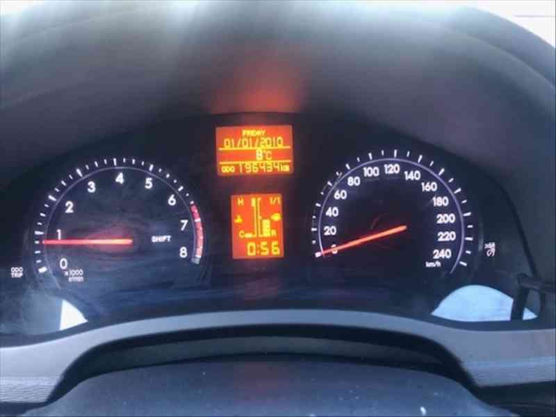 Toyota Avensis 1,8   _RV 2012_108 kW - foto 11