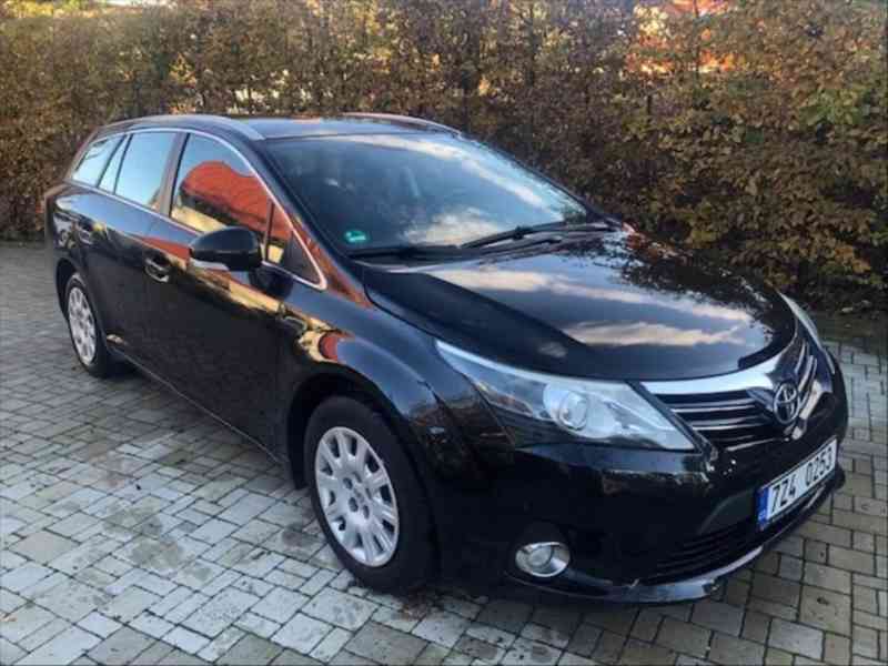 Toyota Avensis 1,8   _RV 2012_108 kW - foto 1