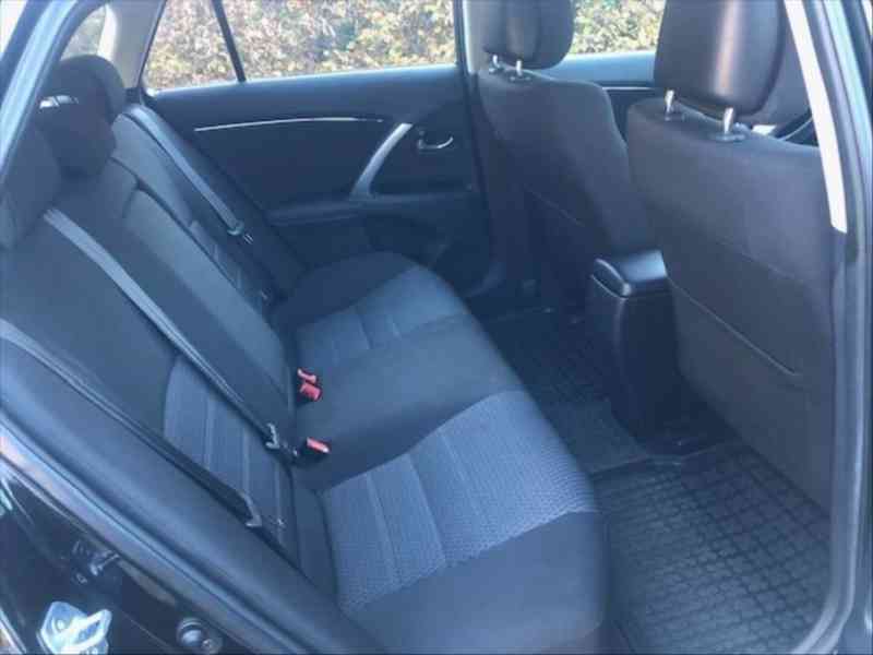 Toyota Avensis 1,8   _RV 2012_108 kW - foto 16