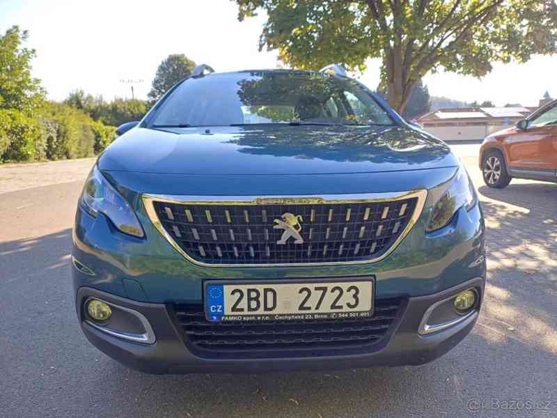 Peugeot 2008 1,2   55 tis km - foto 3