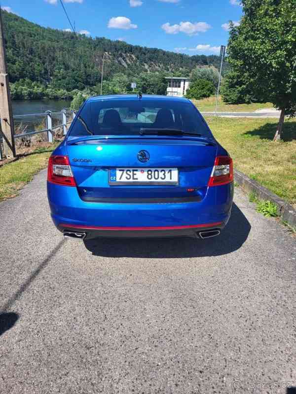 Škoda Octavia 2,0   RS - foto 5