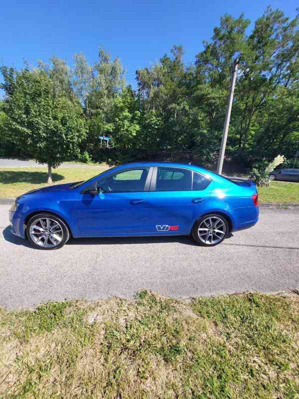Škoda Octavia 2,0   RS - foto 4