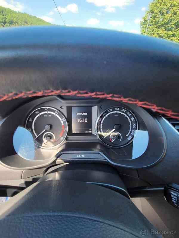 Škoda Octavia 2,0   RS - foto 3