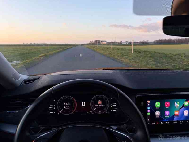 Škoda Octavia 2,0   TDi DSG 110kW DPH HeadUP - foto 14