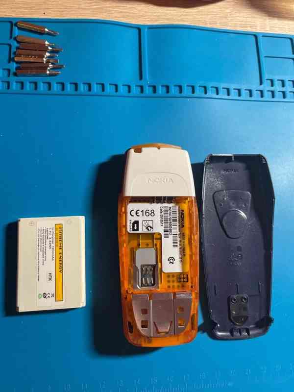Nokia 3510i - foto 6
