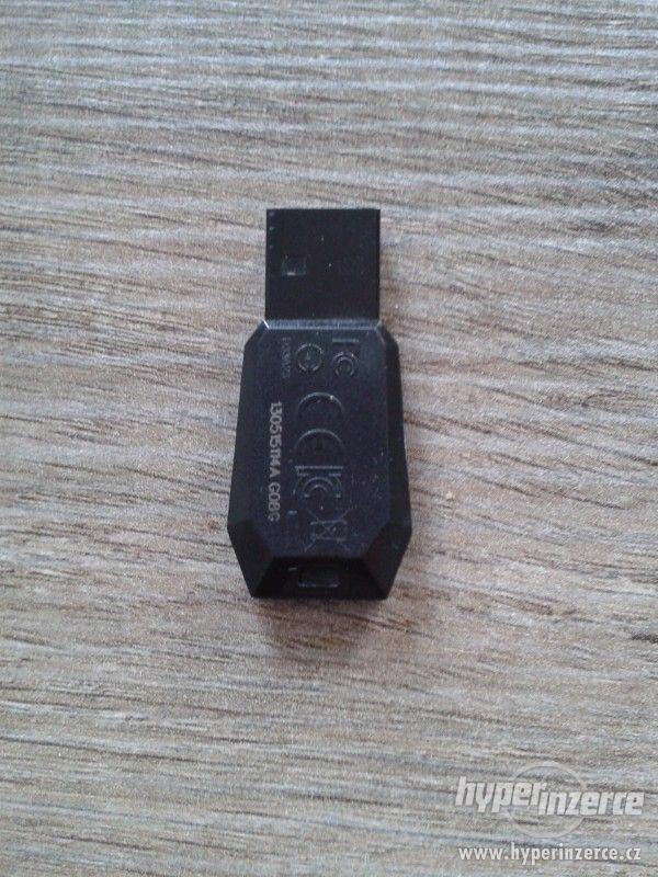 USB Flash disk ADATA UV100 8GB - foto 2