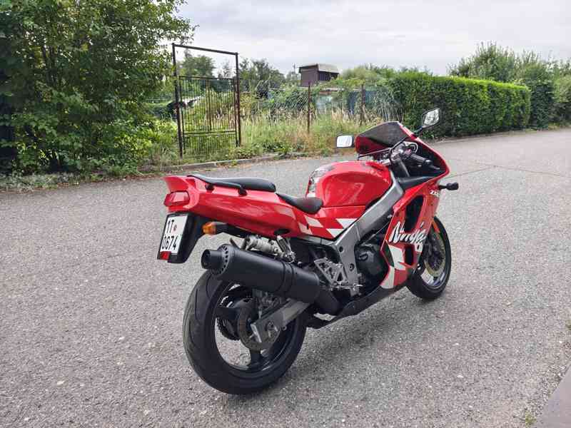 Kawasaki ZX600F rok výroby 1997  - foto 5