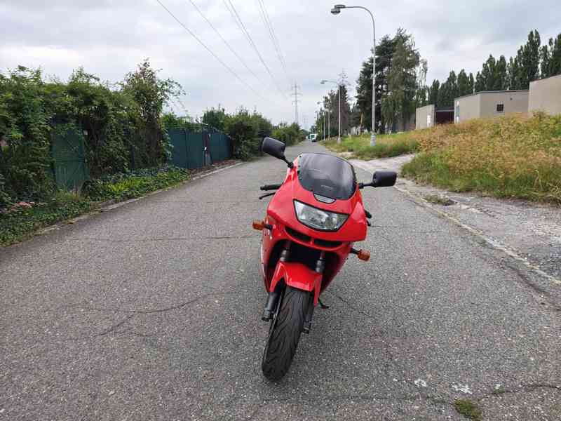 Kawasaki ZX600F rok výroby 1997  - foto 8
