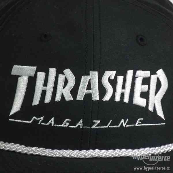 KŠILTOVKA THRASHER ROPE SNAPABACK - BLACK/WHITE - foto 3
