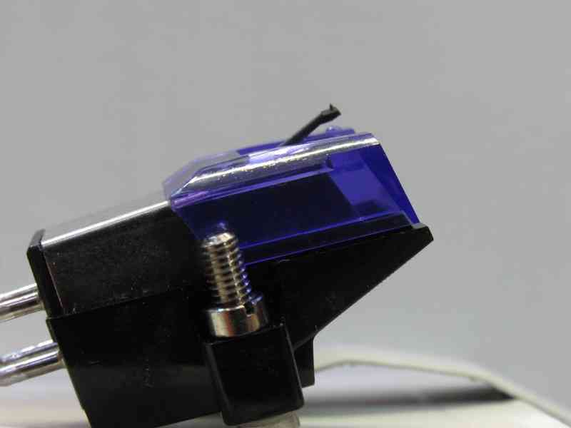 Gramofonová vložka-hlavička  TOSHIBA C-60M - foto 2