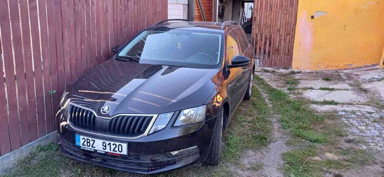 Osobní automobil Škoda Octavia 1.6 TDI 85 kW DSG Ambition Co - foto 1