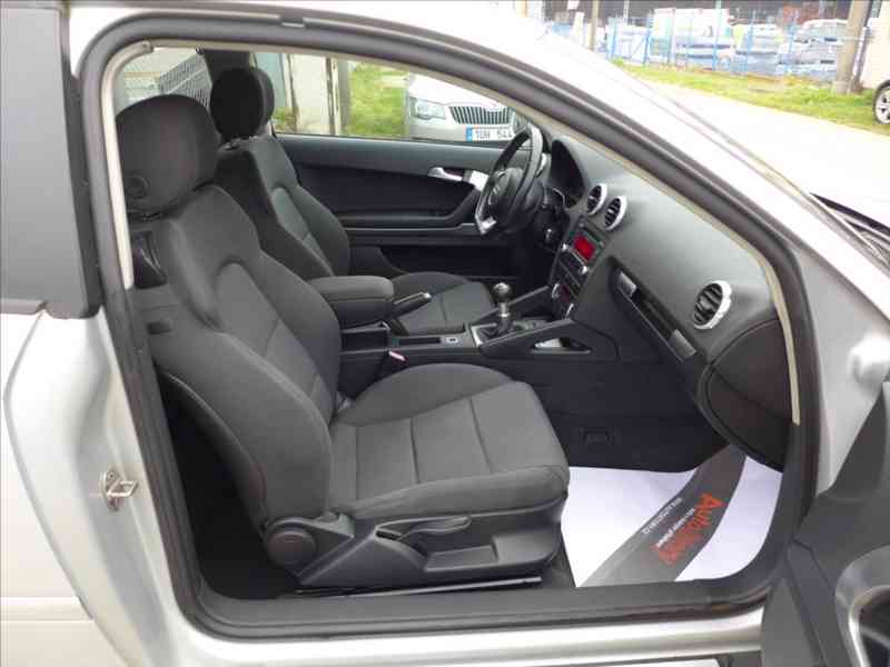 Audi A3 2,0 TDi DIGI AC, 1.MAJITEL - foto 10