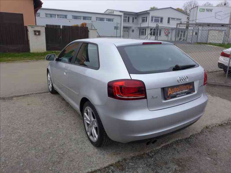 Audi A3 2,0 TDi DIGI AC, 1.MAJITEL - foto 4