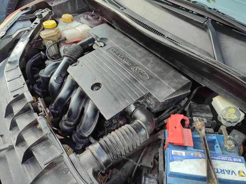 Ford Fusion, garážovaný, tažné zařízení, 154 000km - foto 4