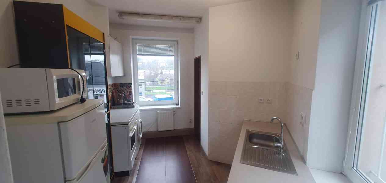 PRONÁJEM Byt 1+1 65m² (vybavený) - foto 3