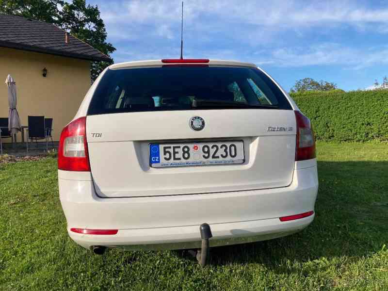 Octavia 2 1,6 Tdi, 77 kw, CAYC  - foto 9