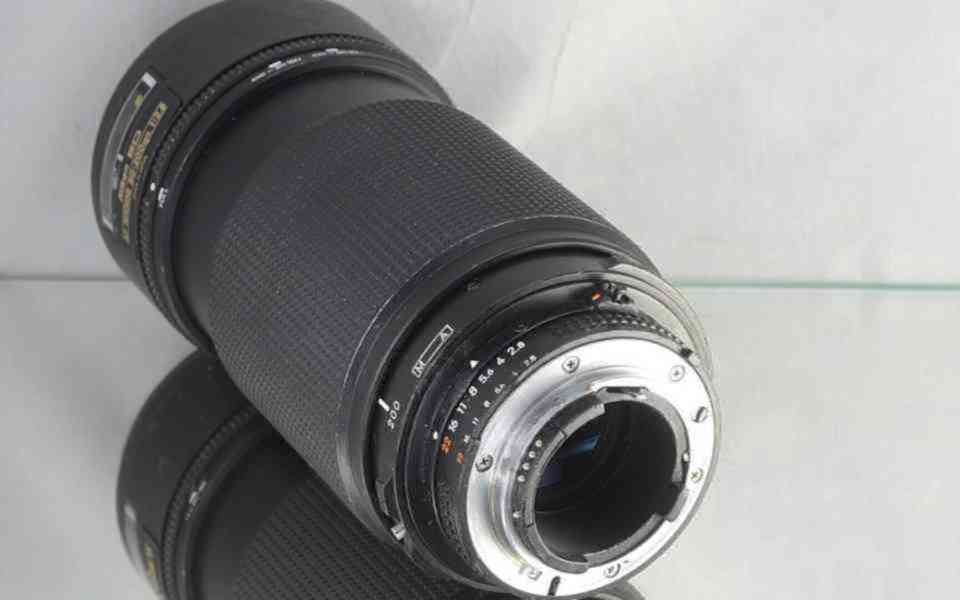 Nikon AF Nikkor 80-200mm 1:2.8 ED **f/2,8 FX Tele-Zoom lens - foto 4