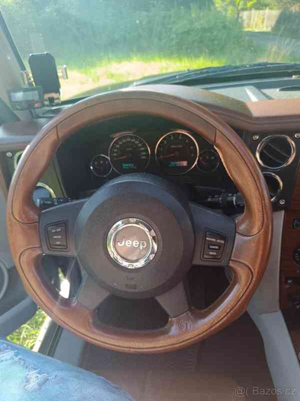 Jeep Commander 3,0 - foto 12