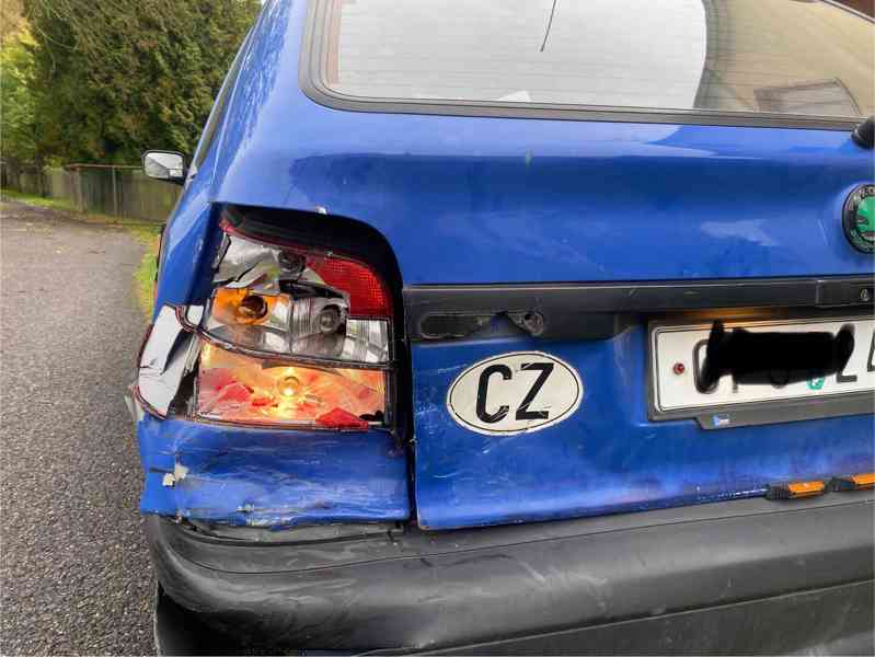 Sháníme výřez karoserie, Felda - foto 2