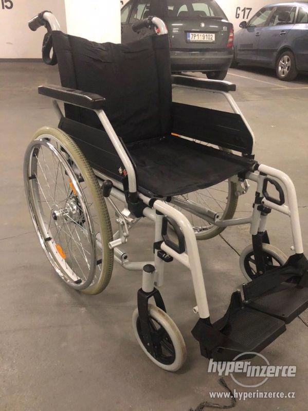 skládací invalidní vozík b+b - foto 1