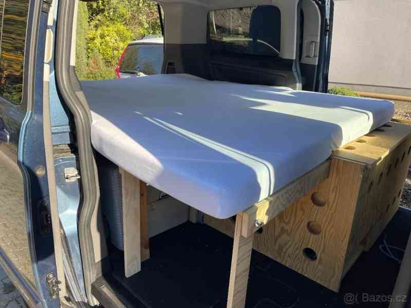 Ford Tourneo Custom 2,0   L1 TDCI 125kW r.v. 2018 - foto 3