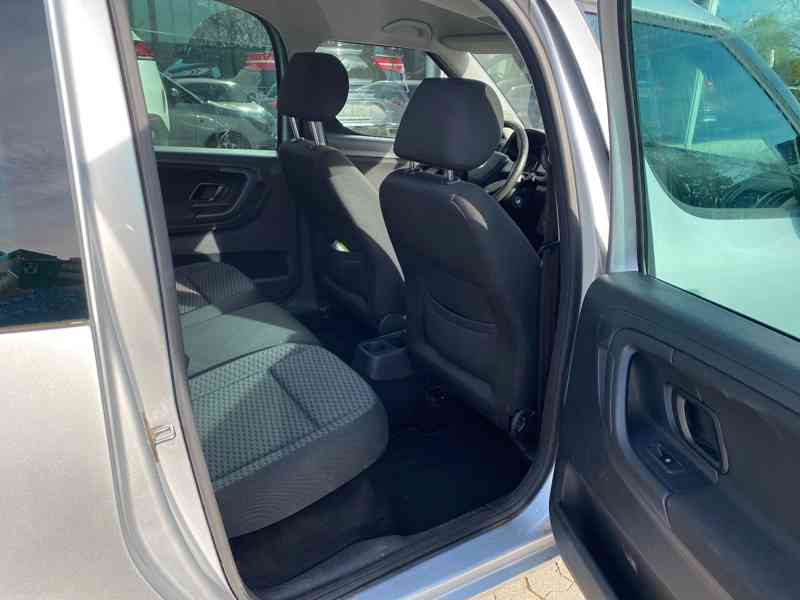 Škoda Roomster 1.4MPI Fresh benzín 63kw - foto 7