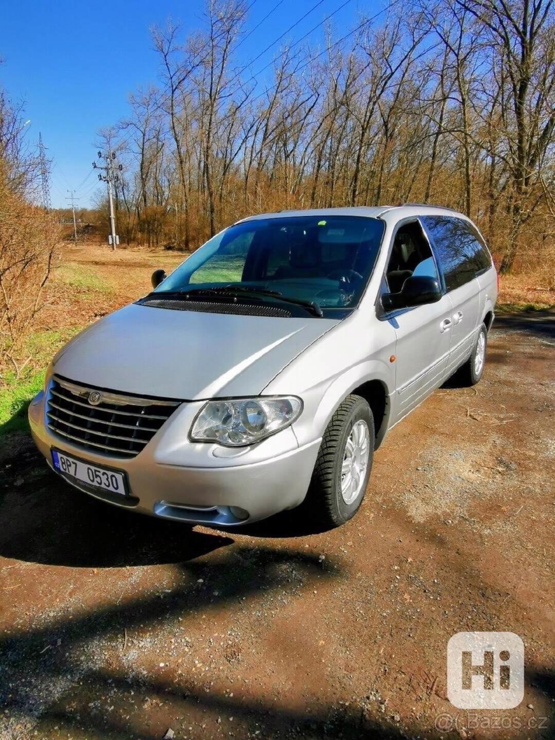 Chrysler Grand Voyager 2,8   limited stown n Go - foto 1