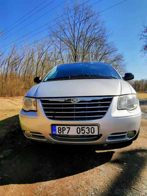 Chrysler Grand Voyager 2,8   limited stown n Go - foto 2