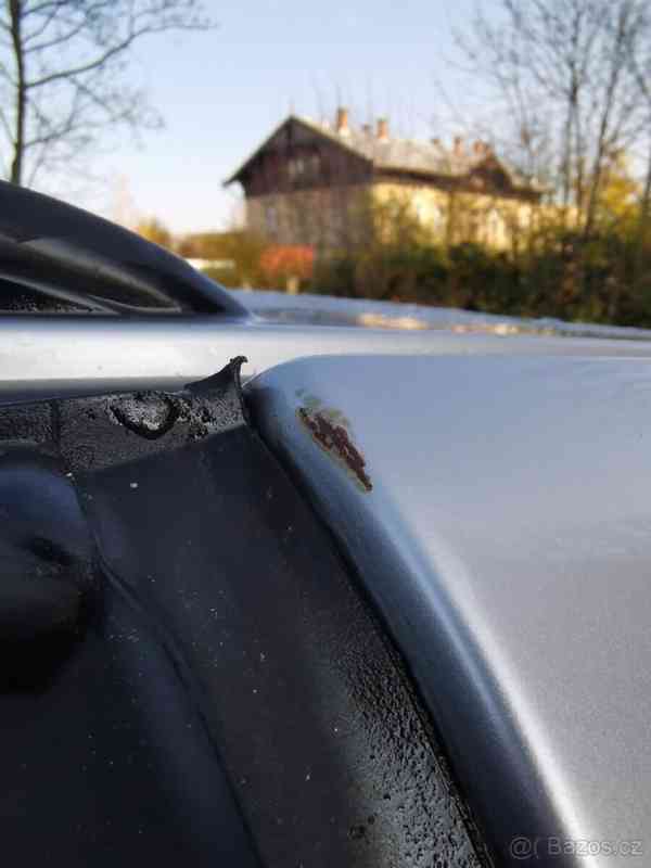 Chrysler Grand Voyager 2,8   limited stown n Go - foto 4