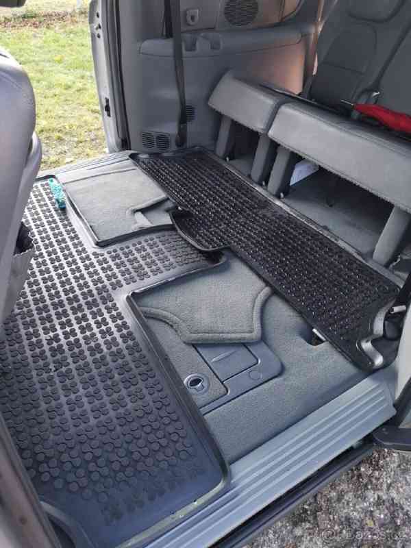 Chrysler Grand Voyager 2,8   limited stown n Go - foto 5
