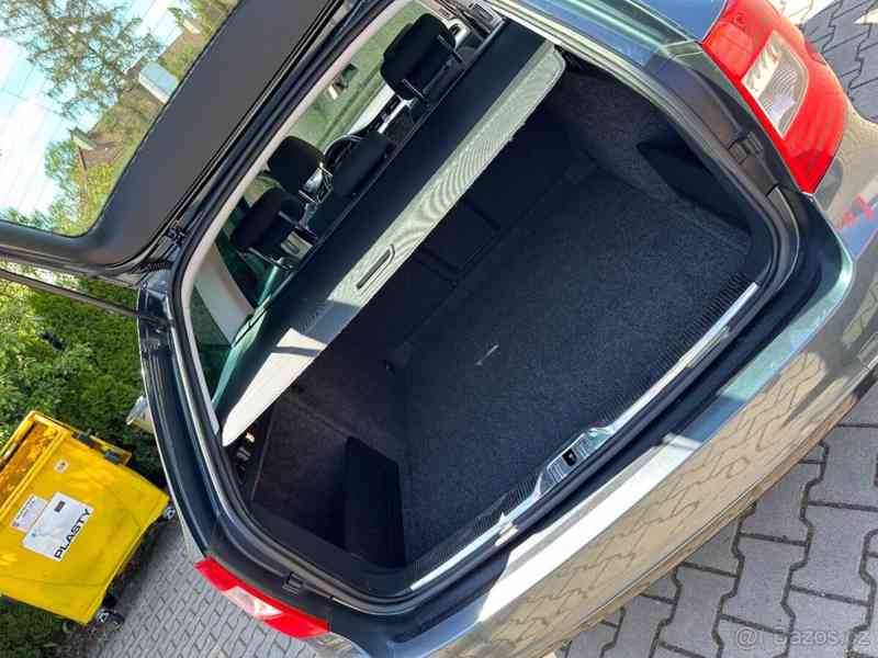 Prodám Škodu Superb II. Combi 2.0 TDI 103Kw 1.majitel - foto 10