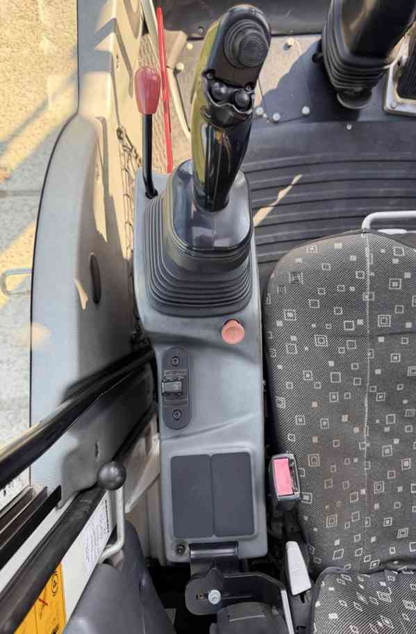 Kolové rypadlo Liebherr A910 (možnost financování) - foto 11