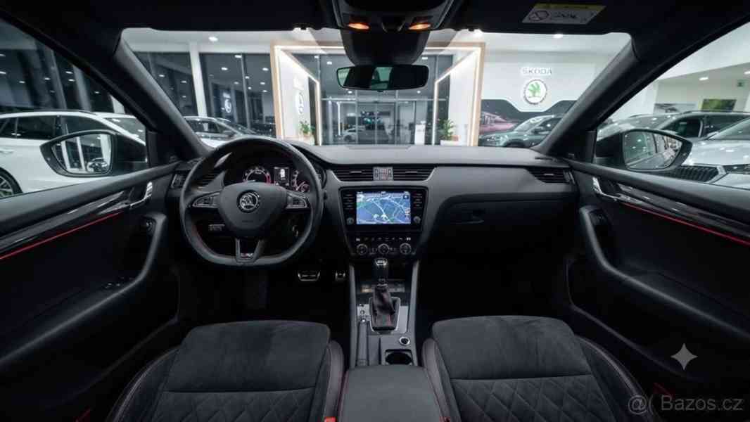 Škoda Octavia 2,0   RS - foto 3