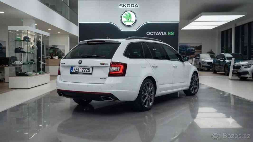 Škoda Octavia 2,0   RS - foto 2