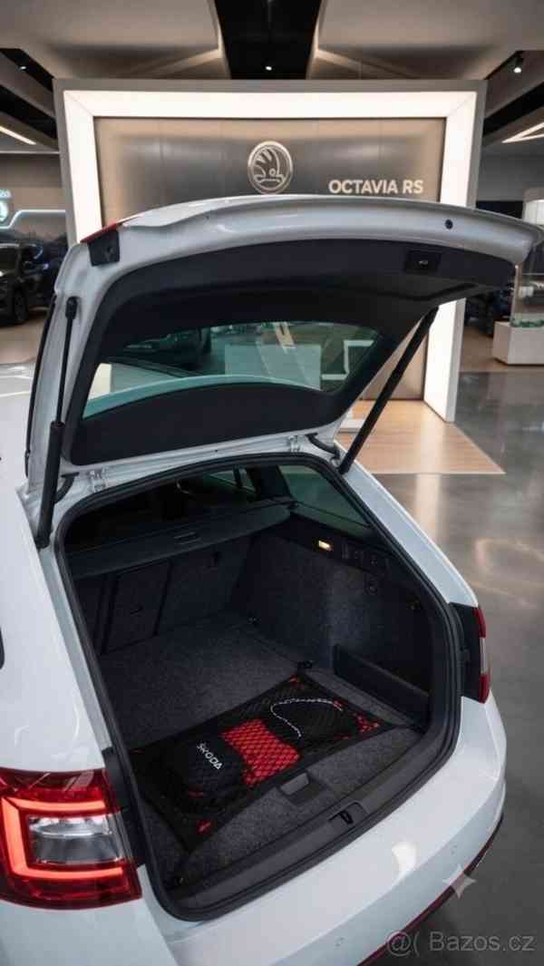 Škoda Octavia 2,0   RS - foto 4