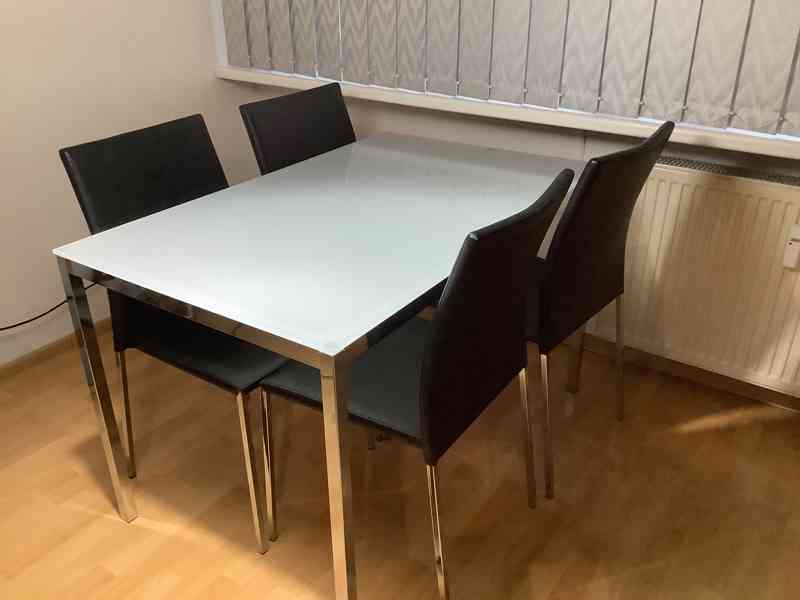 Jídelní stůl + 4 židle  - foto 3