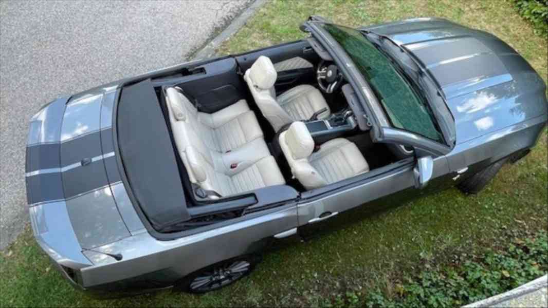 Ford Mustang 3,7   V6 - foto 2