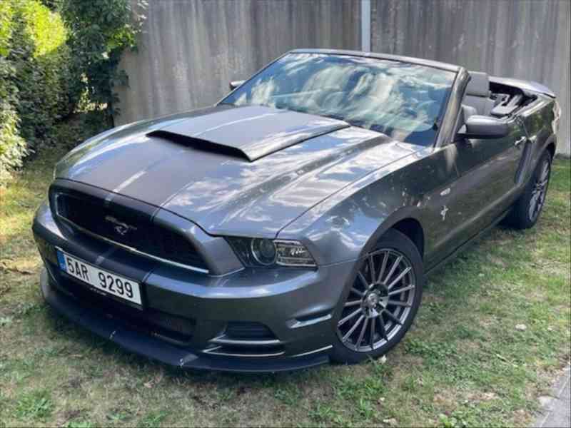 Ford Mustang 3,7   V6 - foto 7