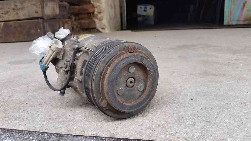 kompresor klimatizace - opel astra g - foto 2