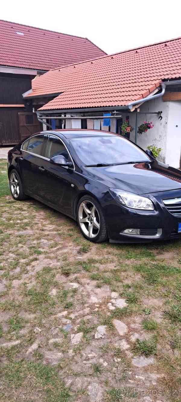 Opel Insignia 2,0 diesel - foto 11