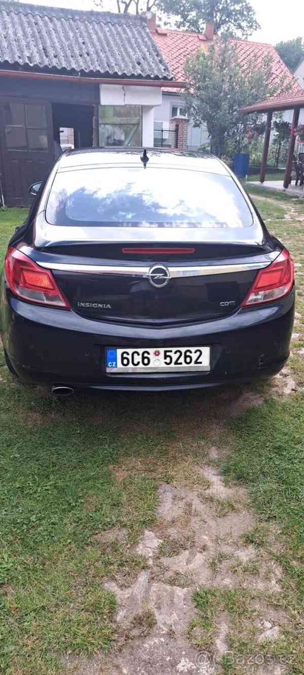 Opel Insignia 2,0 diesel - foto 10